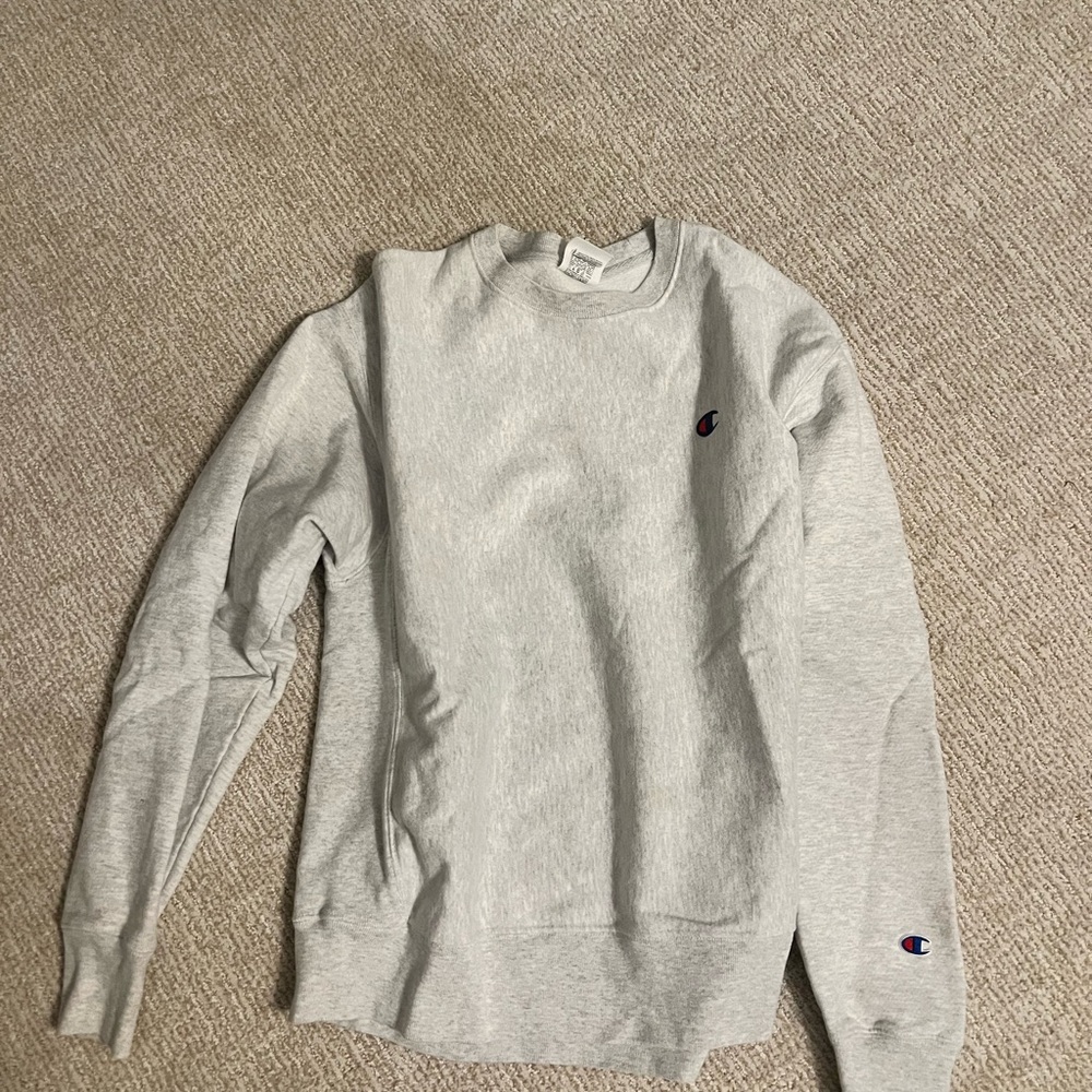 Champion Men's Light Gray Crewneck Sweater